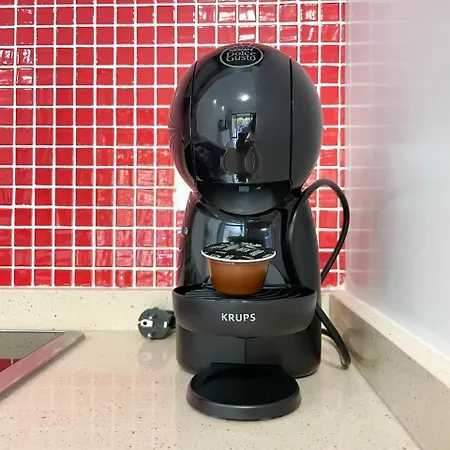 B-rent Eva's Atlantic * קורלחו